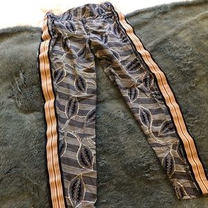 Hei Hei XS Anthropologie Rayon pull on pants